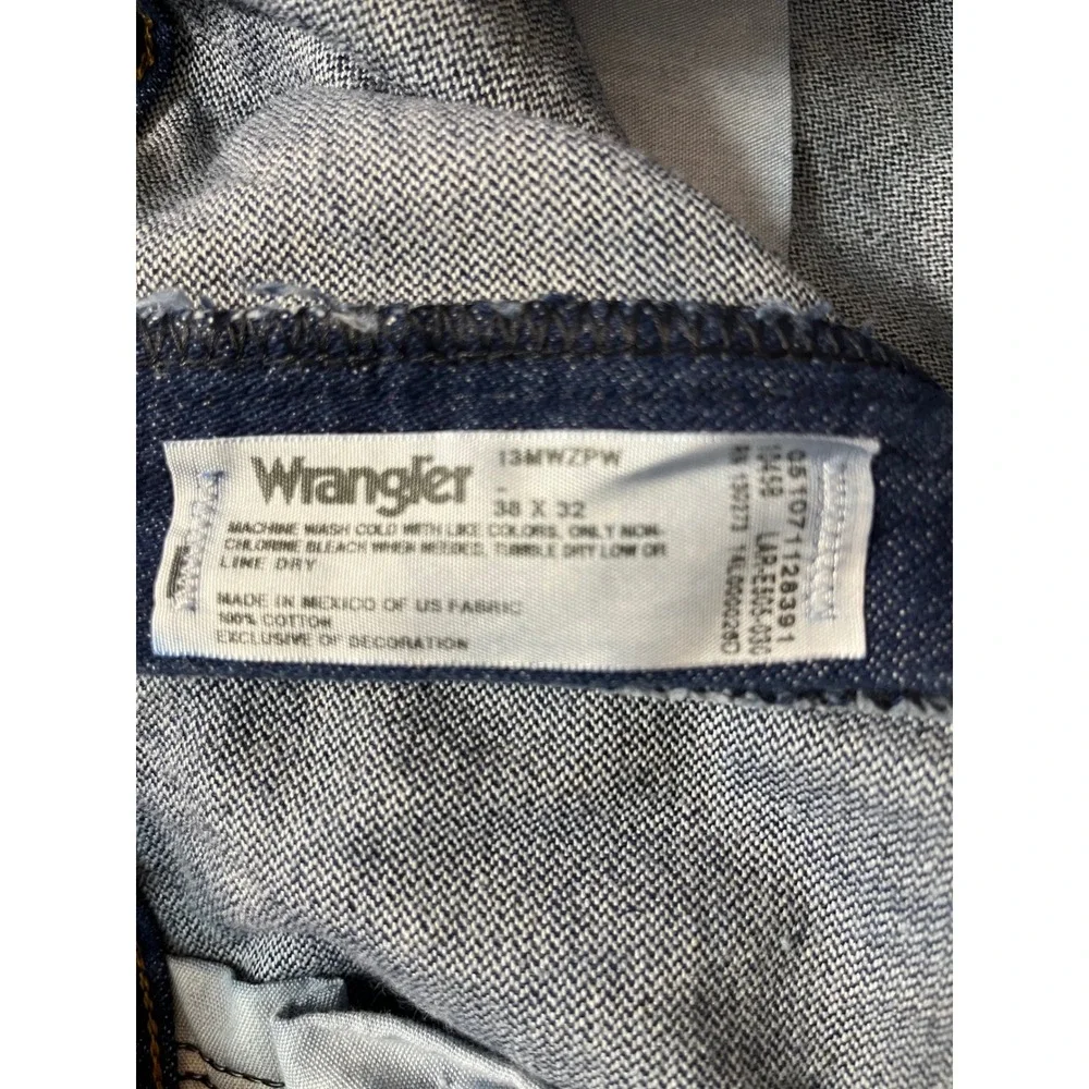 Wrangler 13MWZPW Cowboy Cut Jeans Mens 38x32 Blue Excellent Straight Leg Denim